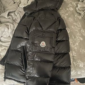 2020 maya Moncler jacket
